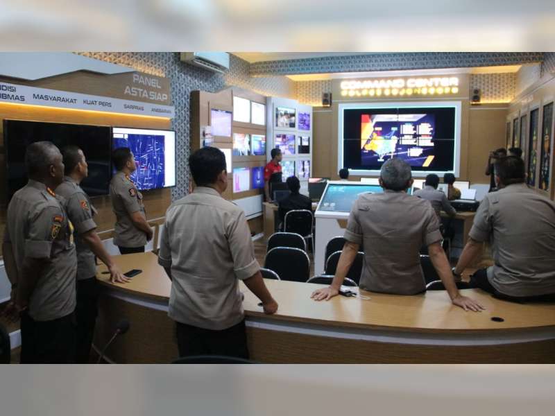 Kalemdiklat Polri dan Gubernur Akpol, Kunjungi Polres Bojonegoro