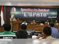 Pemkab Bojonegoro Luncurkan Program Pelayanan Aplikasi E-BPHTB