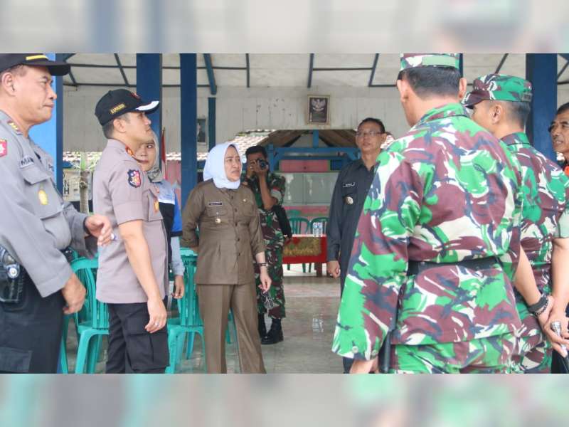 Kapolres, Bupati dan Dandim Bojonegoro Lakukan Pengecekan Sejumlah TPS