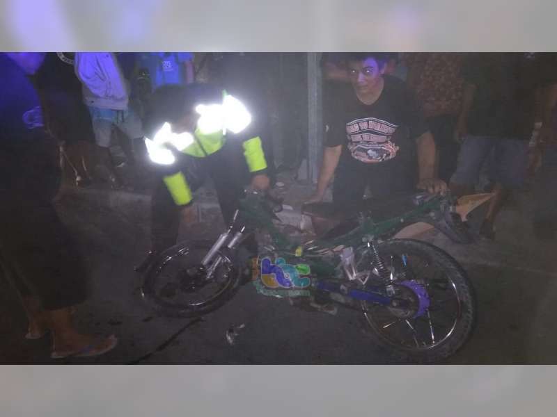 Diduga Balap Liar, Seorang Pemotor Tewas, Tabrak Fortuner di Jalan Veteran Bojonegoro