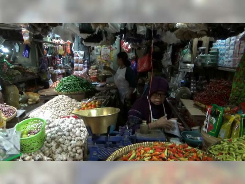 Jelang Ramadan, Harga Bawang Merah dan Bawang Putih di Pasar Kota Bojonegoro Meroket