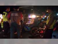 Motor Tabrak Truk di Margomulyo Bojonegoro, 2 Orang Luka-Luka