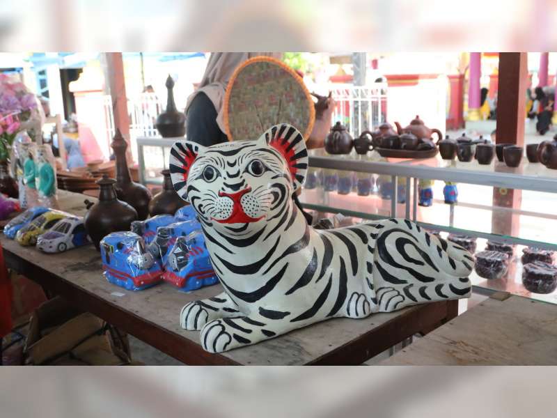 Wakil Bupati Bojonegoro &nbsp;Buka Festival Gerabah di Desa Rendeng Malo