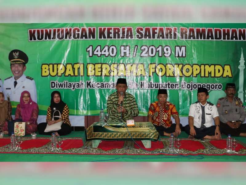 Safari Ramadan di Kapas, Pj Sekda Bojonegoro Ajak Masyarakat Jaga Kamtibmas