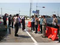 Bupati Bersama Kapolres Bojonegoro Pantau Kesiapan Pos Pengamanan Mudik Lebaran