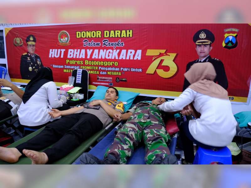Peringati Hari Bhayangkara, Polres Bojonegoro Gelar Bakti Sosial Donor Darah