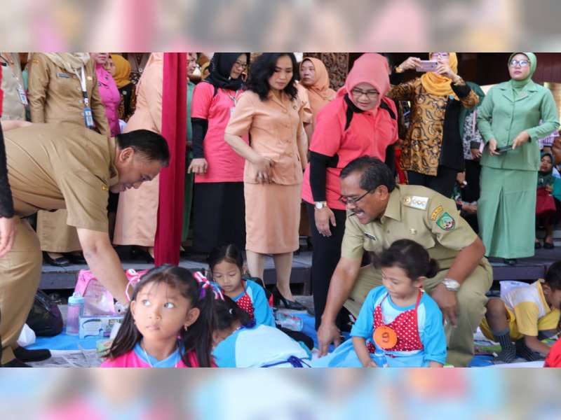 Bupati Buka Gebyar PAUD Tingkat Kabupaten Blora