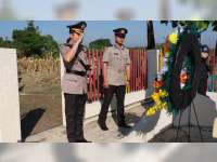 Peringati Hari Bhayangkara, Polres Bojonegoro Laksanakan Ziarah ke&nbsp;Taman Makam&nbsp;Pahlawan
