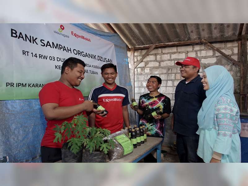 Mengolah Sampah Menjadi Berkah