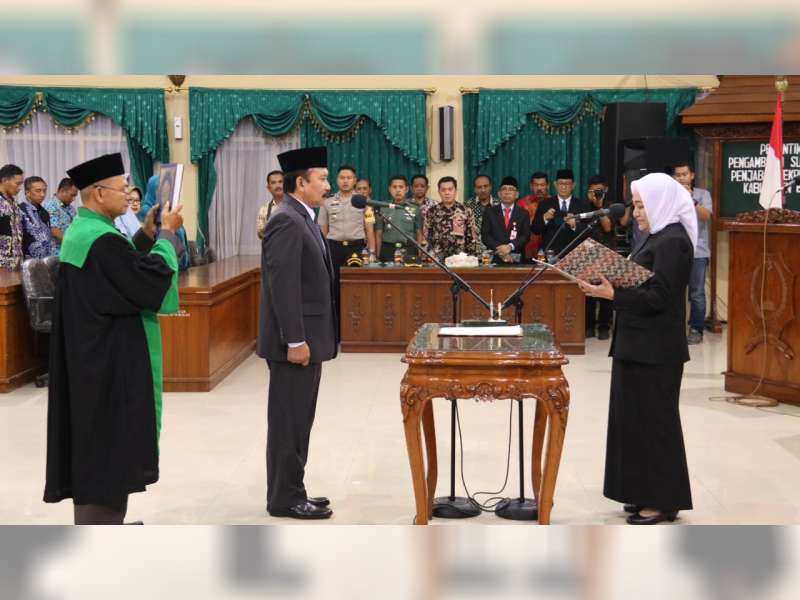 Bupati Bojonegoro Lantik Kepala Bakorwil, Jadi Pejabat Sekda