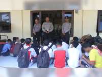 Polres Bojonegoro Jaring 14 Pelajar yang Kedapatan Nongkrong di Warung Saat Jam Sekolah