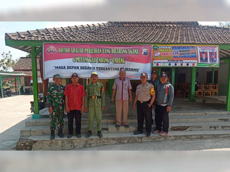 Antisipasi Judi Pilkades, Polres Blora Pasang Spanduk Tolak Judi