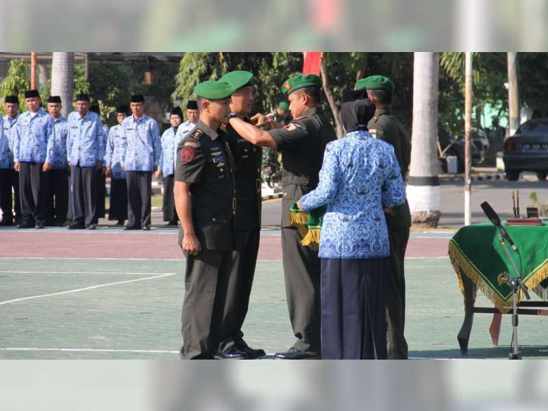 Danrem 082 CPYJ Pimpin Sertijab Komandan Kodim 0813 Bojonegoro