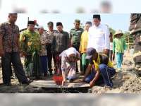 Bupati Bojonegoro Hadiri Peletakan Batu Pertama Pembangunan Masjid Al Muttaqin di Ngasem