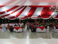 Resepsi HUT Kemerdekaan RI, Wakil Bupati Bojonegoro Serahkan Sejumlah Penghargaan