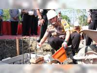 Kapolres Bojonegoro Laksanakan Peletakan Batu Pertama Pembangunan Polsek Dander