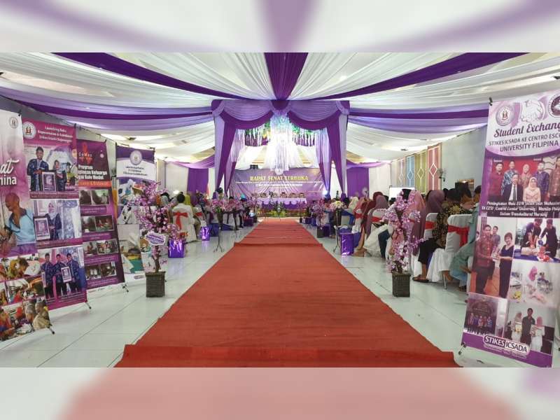 Wisuda Mahasiswa STIKes ICsada Bojonegoro Berlangsung Megah dan Istimewa