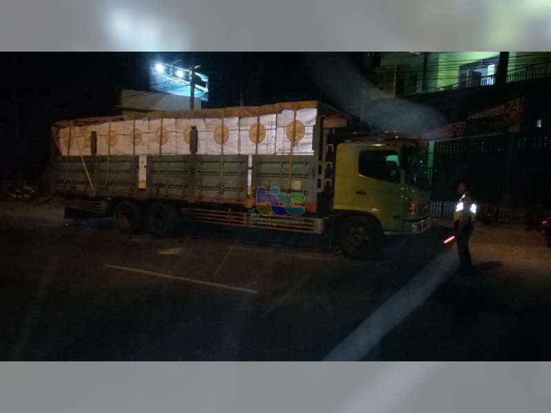 Motor Tabrak Truk Parkir di Kalitidu Bojonegoro, Pengendara Motor Meninggal Dunia