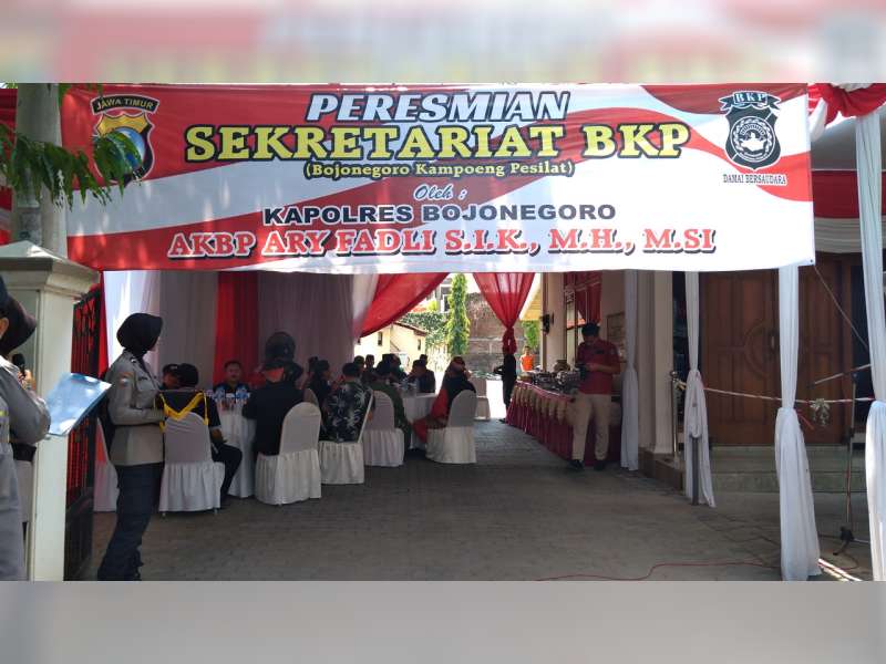Kapolres Bojonegoro Resmikan Sekretariat Bojonegoro Kampoeng Pesilat