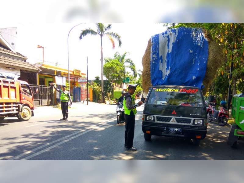Hari Keduabelas Operasi Patuh, Sat Lantas Polres Bojonegoro Tindak 129 Pelanggar