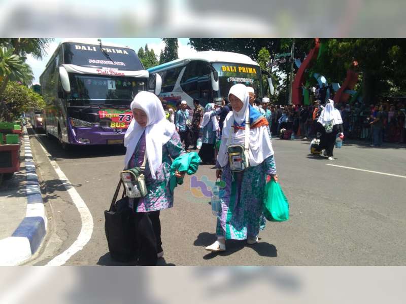 Jemaah Haji Asal Kabupaten Bojonegoro Tiba Kembali di Kampung Halaman