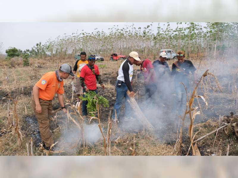 Antisipasi Kebakaran Hutan dan Lahan, Kapolres Bojonegoro Patroli di Kawasan Hutan