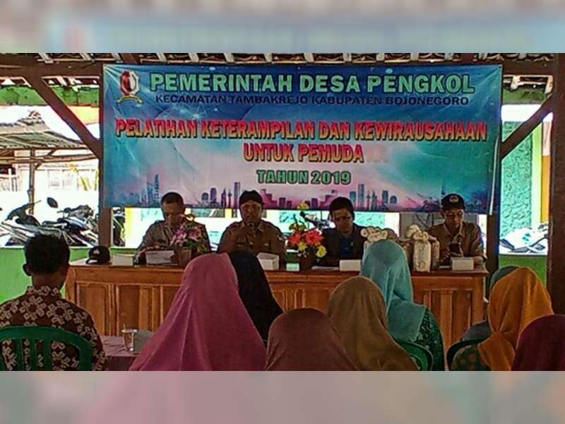 Pemdes Pengkol Tambakrejo Bojonegoro, Gelar Pelatihan Budidaya Jamur Tiram