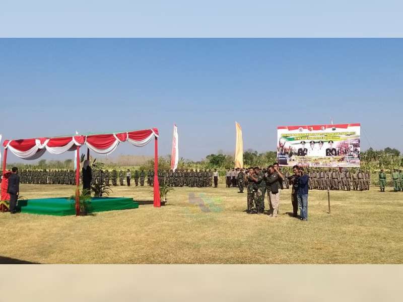 Bupati Bojonegoro Pimpin Upacara Pembukaan Karya Bakti Skala Besar di Tambakrejo