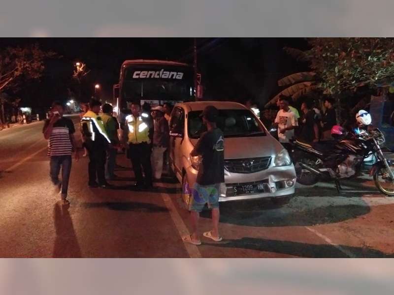 Empat Kendaraan Terlibat Kecelakaan di Kalitidu Bojonegoro, Satu Kendaraan Melarikan Diri