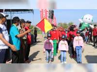 Peringati HUT Kemerdekaan RI, Warga Desa Genjor Sugihwaras Bojonegoro Gelar Jalan Sehat