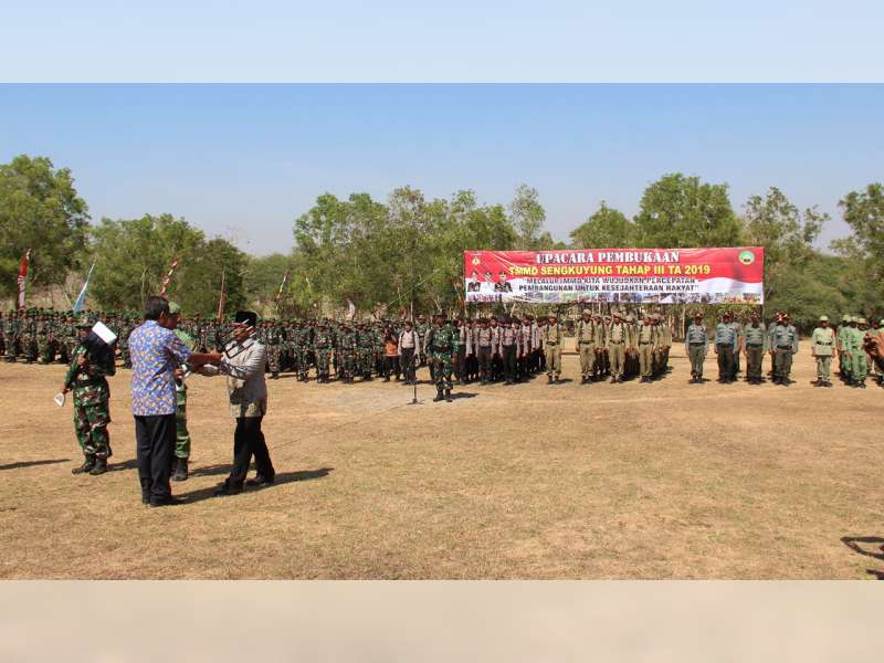 Tarian Sajojo Meriahkan Pembukaan TMMD Sengkuyung Tahap III di Blora