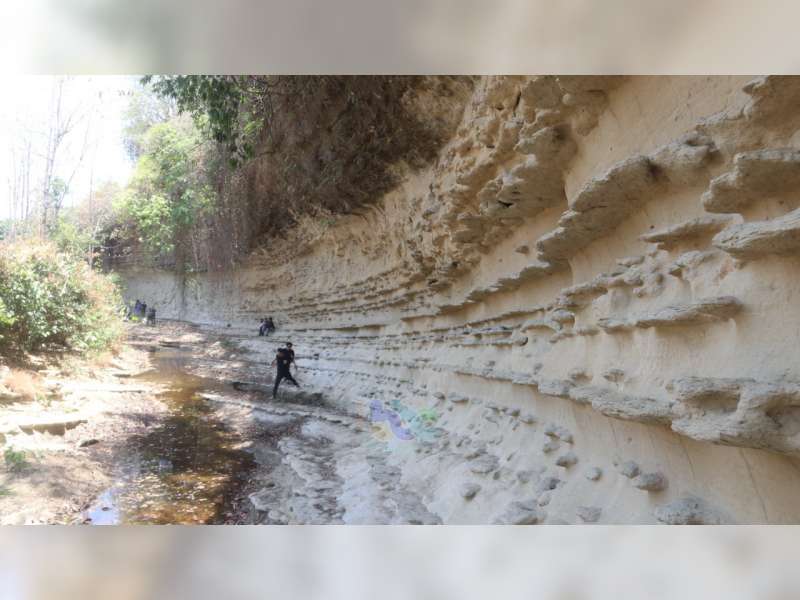 Blora Punya Objek Wisata Dinding Sungai Purba Kalinanas Yang Eksotis