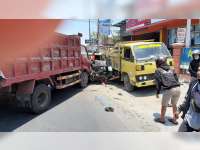 Kecelakaan Beruntun di Proliman Kapas Bojonegoro, 7 Orang Luka Berat