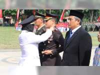 Upacara HJB ke-342, Kapolres Bojonegoro Terima Penghargaan dari Pemkab Bojonegoro