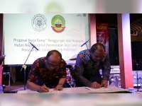 Tingkatkan Pembangunan Wilayah Hutan, Pemkab Blora Jalin Kerja Sama dengan UGM