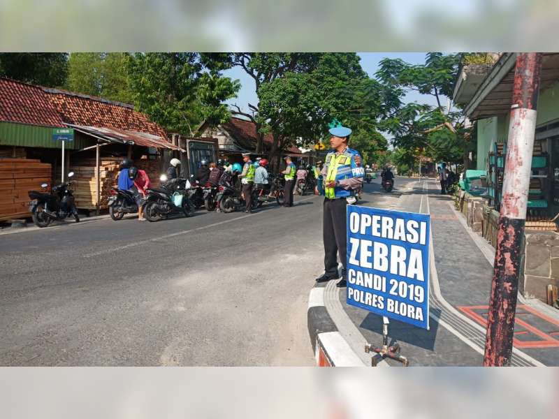 Sepekan Operasi Zebra Candi 2019, Sat Lantas Polres Blora Tindak 2.113 Pelanggaran