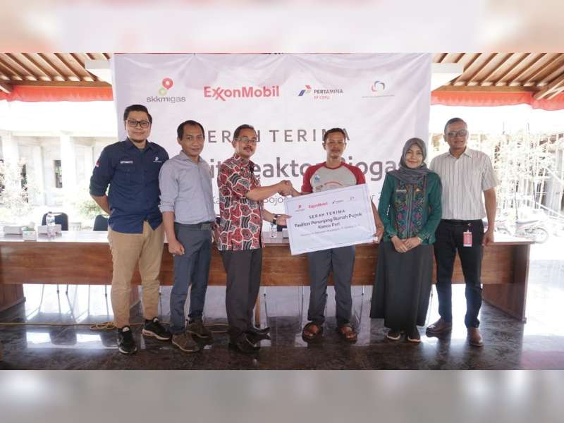Jalan Terang dan Energi Baru Terbarukan untuk Warga Desa Gayam Bojonegoro
