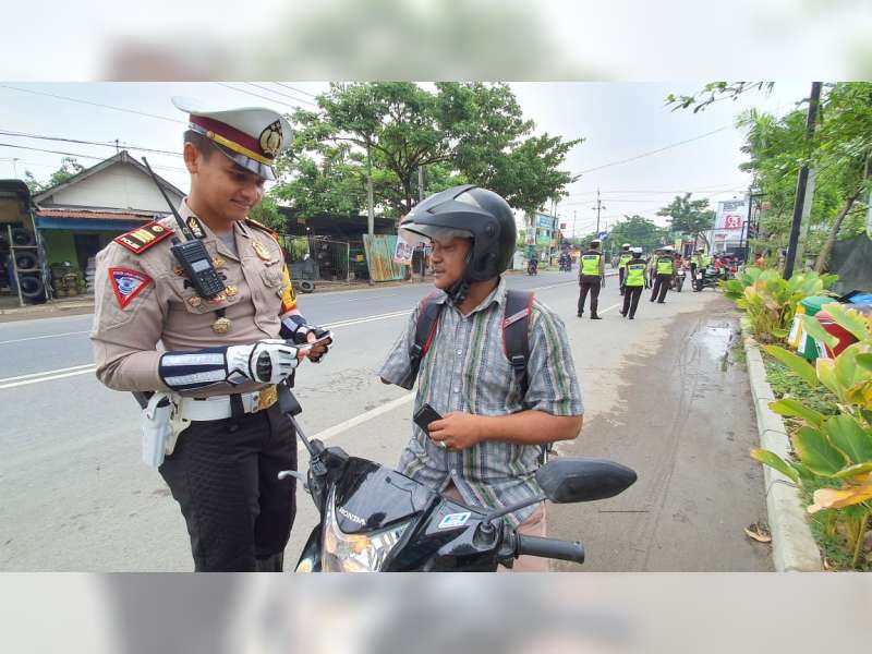 Pengendara Difabel di Bojonegoro, Tak Luput dari Razia Operasi Zebra Polisi