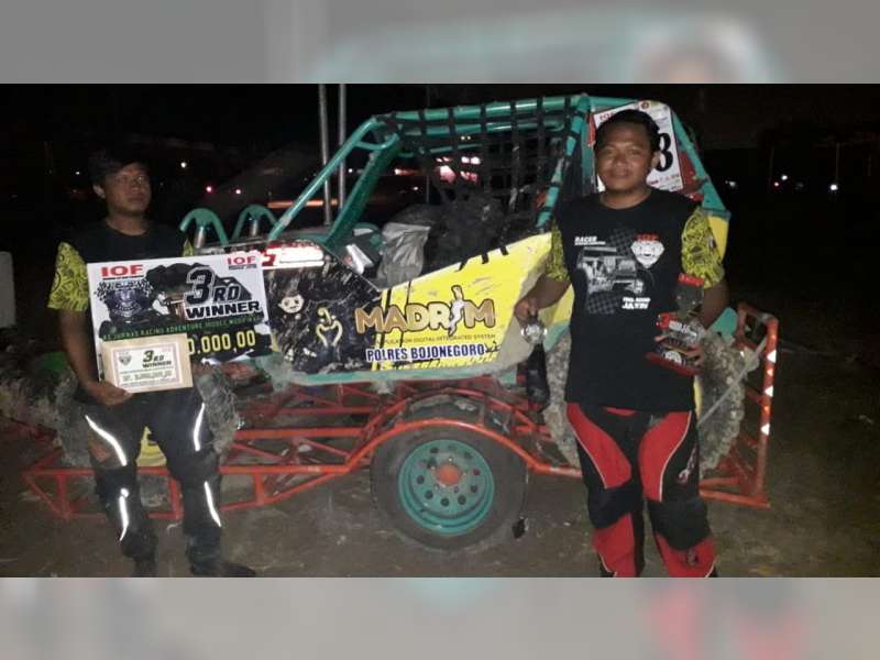 Tim Offroad Madrim Polres Bojonegoro Raih Juara III Kejurnas IOF 2019 di Gresik