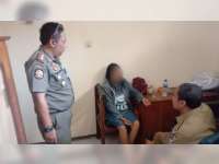 Satpol PP Bojonegoro Amankan Seorang Perempuan, Diduga Pekerja Seks Komersial