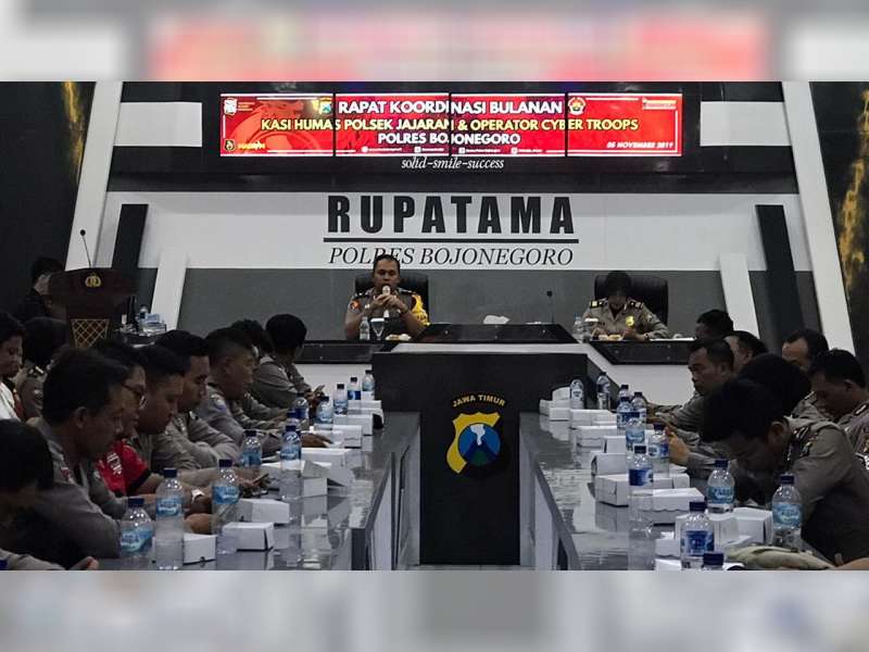Tingkatkan Kinerja, Humas Polres Bojonegoro Gelar Rakor dengan Polsek Jajaran