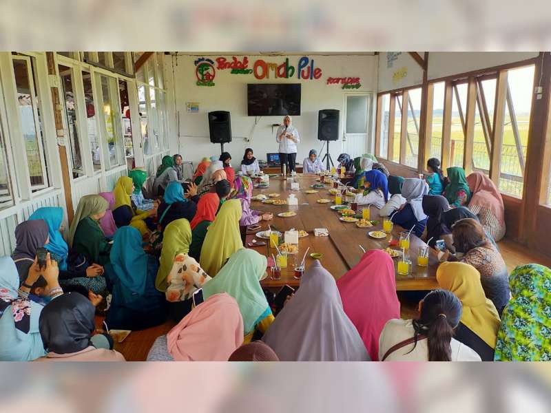 Ngopi Bareng, Bupati Bojonegoro Tampung Aspirasi Ibu Rumah Tangga, Para Pengusaha Kecil