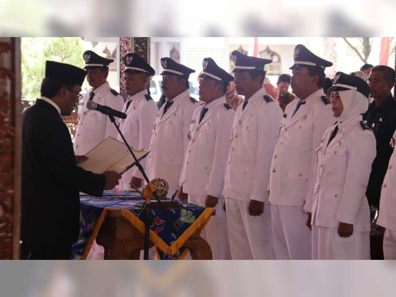 Bupati Blora Lantik 12 Kades yang Terpilih dalam Pilkades Serentak 2019