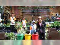 Tanam 7.000 Pohon, Gubernur Jateng Ajak Warga Blora Peduli Lingkungan