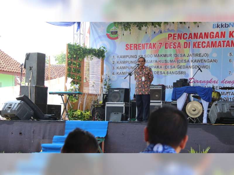 Serentak, Bupati Blora Resmikan 7 Kampung KB di Kecamatan Jepon