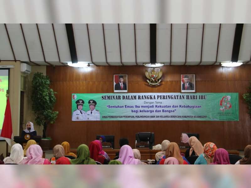 Seminar Hari Ibu di Bojonegoro, Pemerintah Ajak Perempuan Terus Tingkatkan Peran