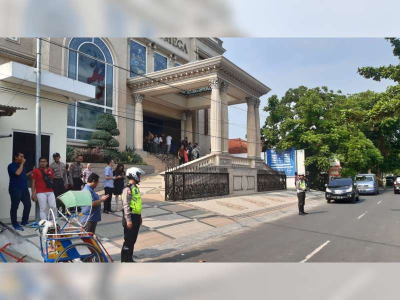 Sat Lantas Polres Bojonegoro Gelar Patroli ke Gereja dan Jalur Utama Mudik