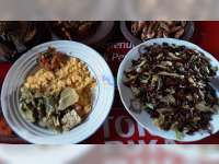 Menikmati Kuliner Enthung, di Warung Pinggiran Hutan Jati di Bojonegoro