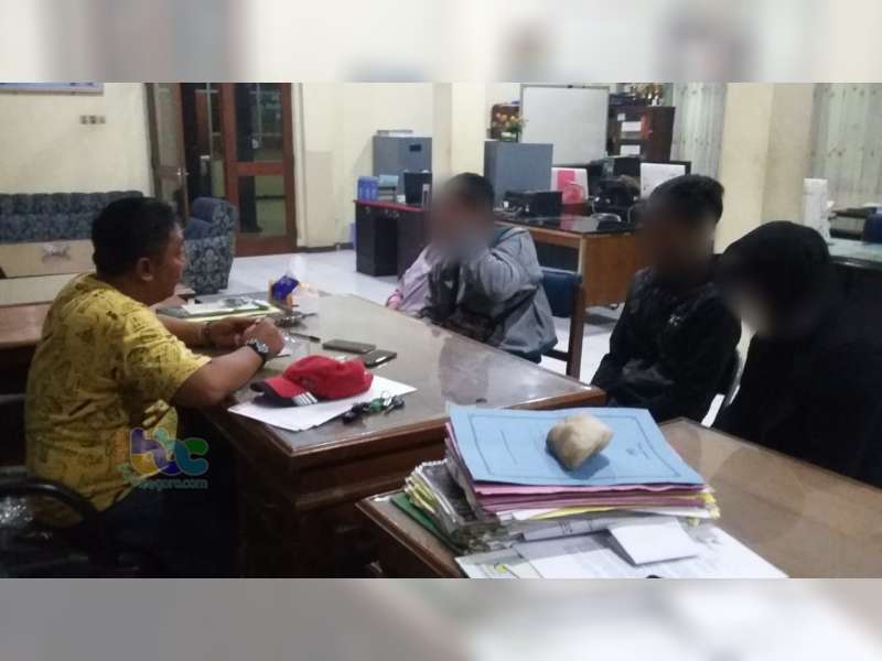 Beduaan di Kamar Hotel, Dua Pasangan Bukan Suami Istri Diamankan Satpol PP Bojonegoro
