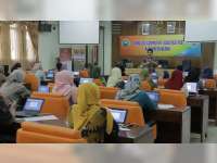 Pendaftar CPNS dari Luar Kota, Antusias Ikuti Simulasi CAT di Blora